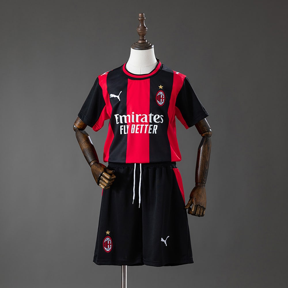AC Milan Principal Kids 2026/2027 — frente
